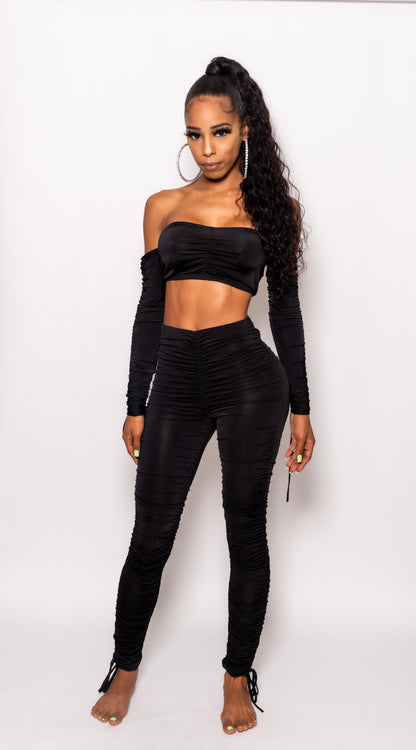 Black Two Piece Runched Pants Set