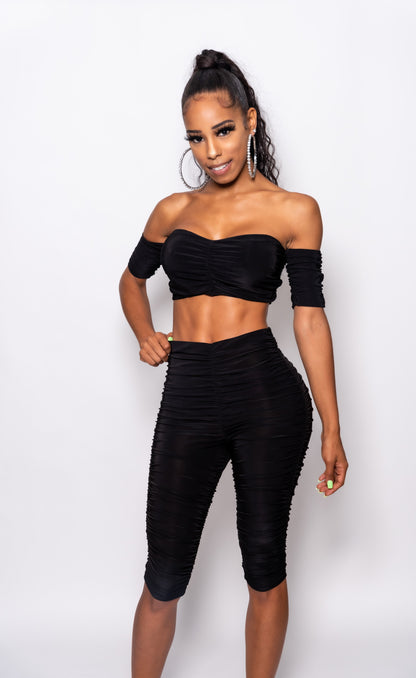 Black Two Piece Runched Shorts Set